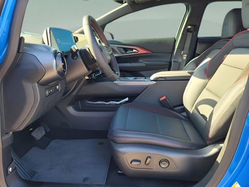 New 2026 Chevrolet Equinox EV RS image 6