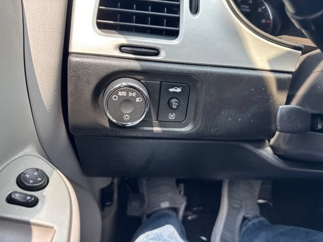 Used 2007 Chevrolet Monte Carlo LT FWD image 30