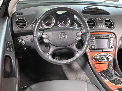 Used 2004 Mercedes-Benz SL 500 image 16