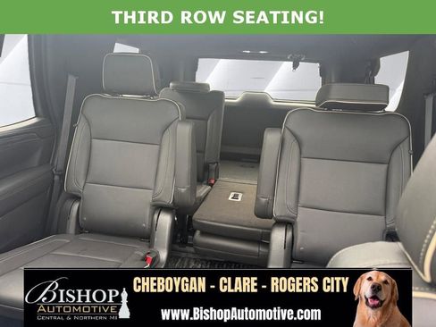 Used 2023 GMC Yukon SLT AWD/4WD image 12