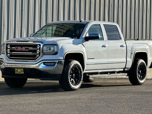 Used 2018 GMC Sierra 1500 SLT w/ SLT Premium Package image 8