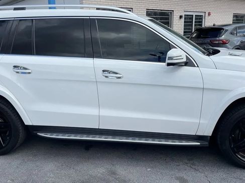 Used 2017 Mercedes-Benz GLS 550 4MATIC image 11
