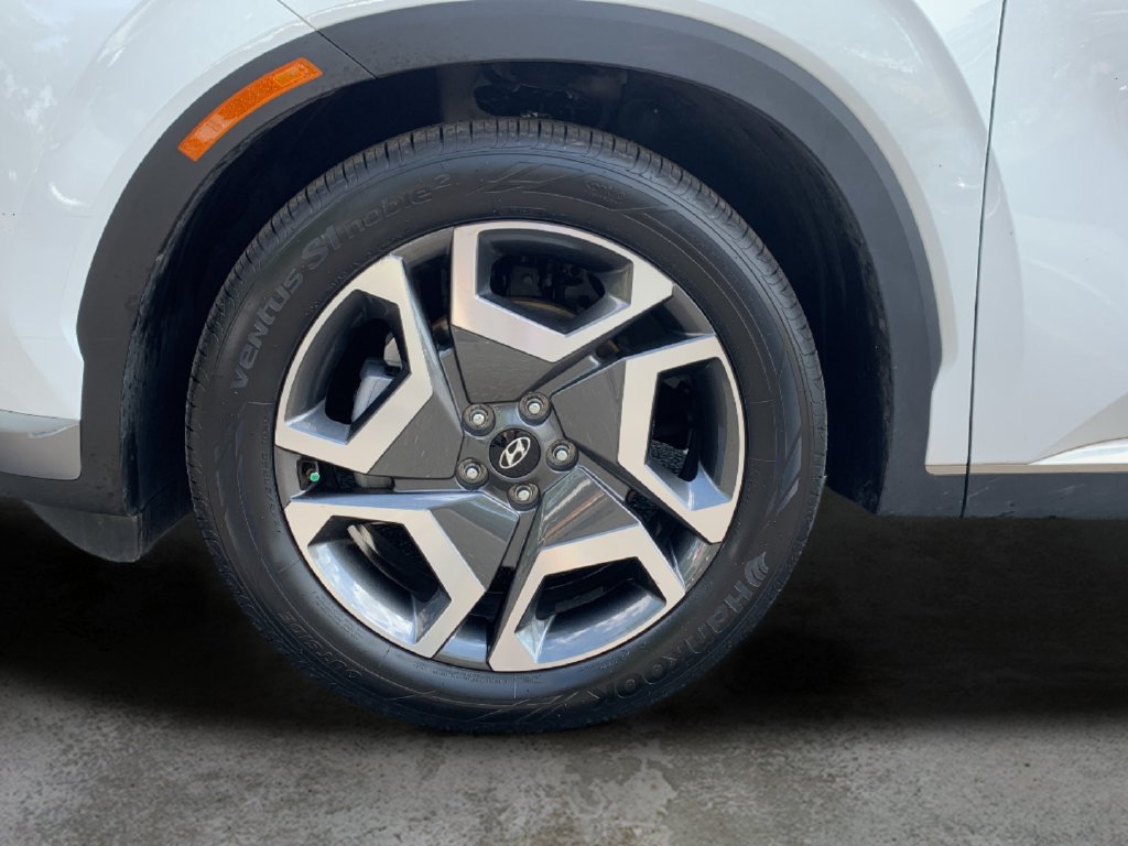 Used 2024 Hyundai Palisade Limited AWD/4WD image 48