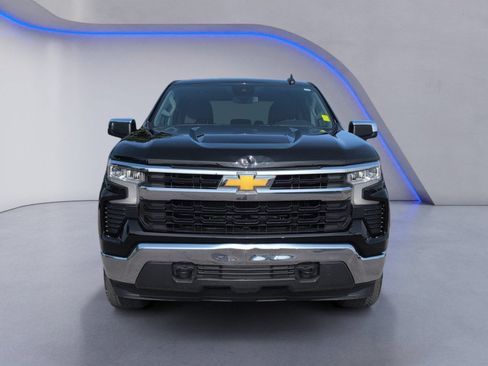 Used 2024 Chevrolet Silverado 1500 LT AWD/4WD image 13