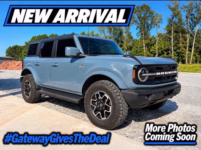 Certified 2025 Ford Bronco Outer Banks AWD/4WD image 1