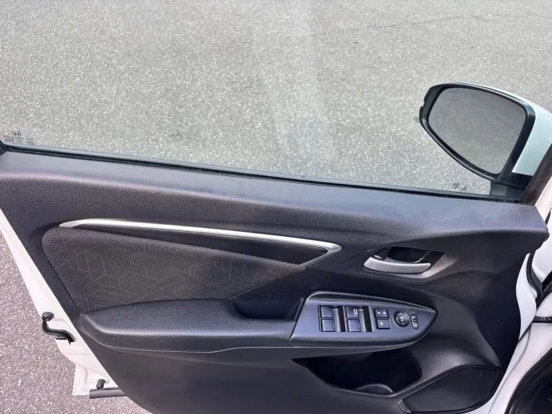 Used 2015 Honda Fit EX image 10