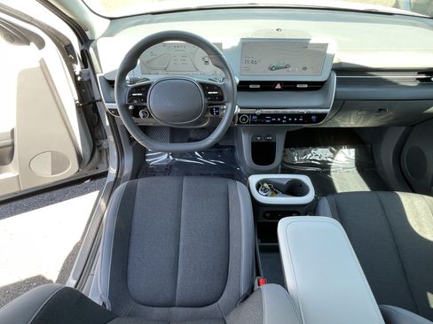 Certified 2024 Hyundai Ioniq 5 SEL RWD image 12