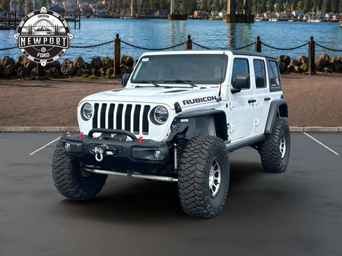Used 2018 Jeep Wrangler Unlimited Rubicon w/ Steel Bumper Group AWD/4WD image 4