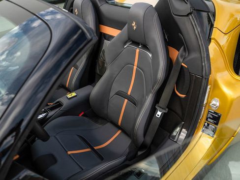 Used 2024 Ferrari SF90 Spider AWD/4WD image 31