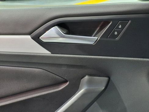 Used 2025 Volkswagen Jetta S FWD image 13