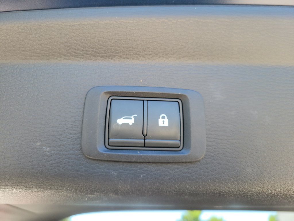 Used 2022 Mitsubishi Outlander SEL FWD image 11