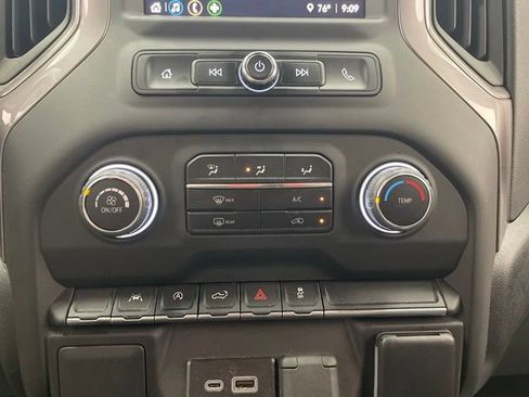 Used 2023 Chevrolet Silverado 1500 Custom w/ Rally Edition AWD/4WD image 6