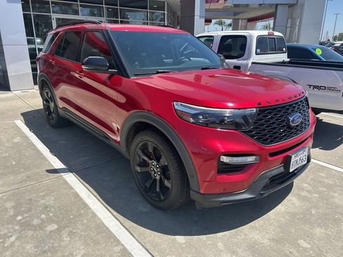 Used 2020 Ford Explorer ST w/ ST Street Pack AWD/4WD image 3