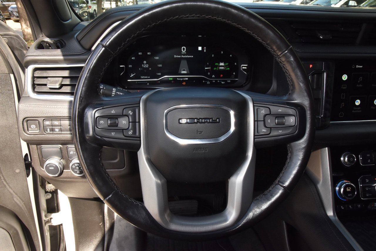 Used 2022 GMC Yukon Denali RWD image 24