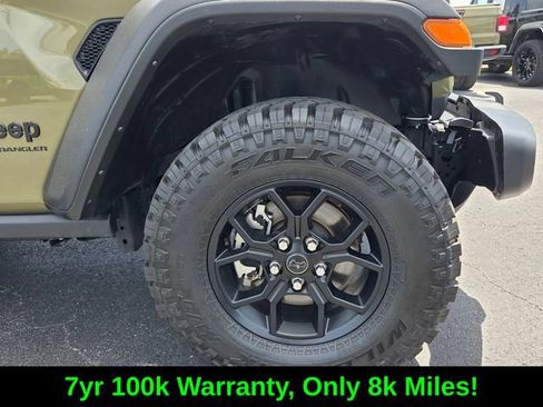 Certified 2025 Jeep Wrangler Sport AWD/4WD image 9