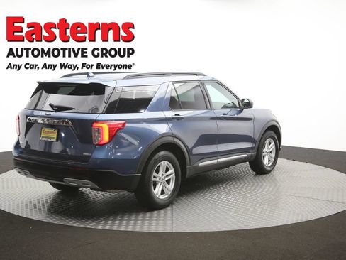 Used 2020 Ford Explorer XLT w/ Equipment Group 202A AWD/4WD image 41