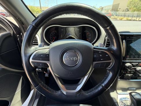 Used 2021 Jeep Grand Cherokee Limited AWD/4WD image 15