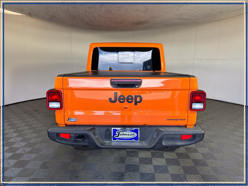 Certified 2025 Jeep Gladiator Sport AWD/4WD image 12