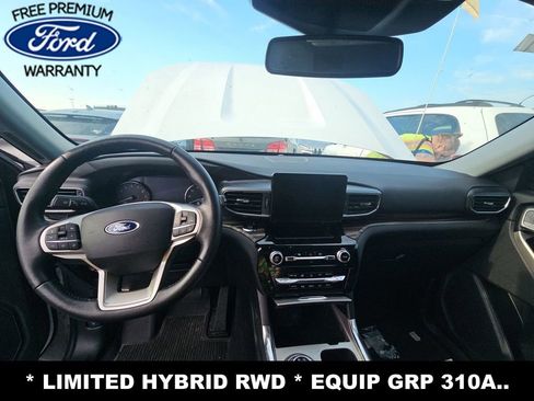 Used 2021 Ford Explorer Limited w/ Hybrid Equipment Group 310A image 19