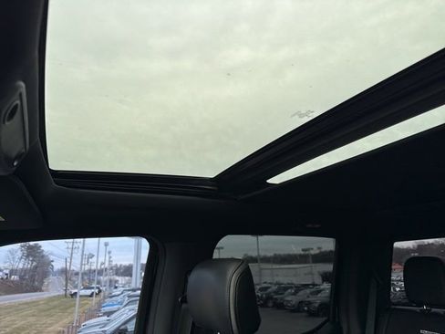 Used 2019 Ford F250 Platinum w/ Platinum Ultimate Package image 32