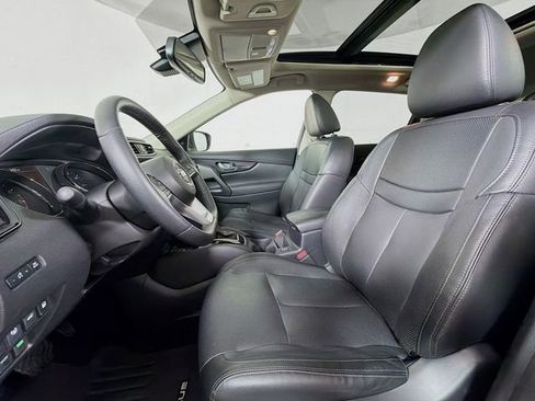 Certified 2019 Nissan Rogue SL w/ Premium Package AWD/4WD image 24