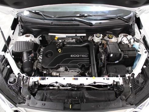 Used 2022 GMC Terrain SLE w/ Driver Convenience Package image 49