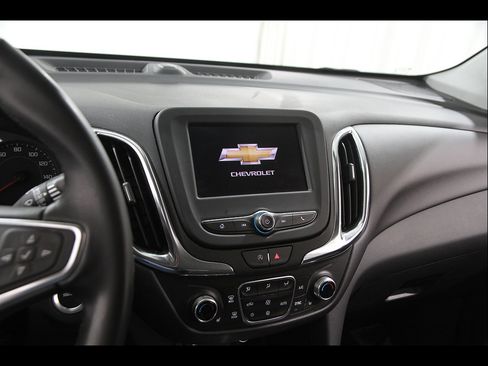 Certified 2024 Chevrolet Equinox LT FWD image 9