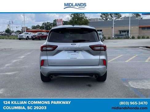 Used 2023 Ford Escape ST-Line w/ Cold Weather Package FWD image 6