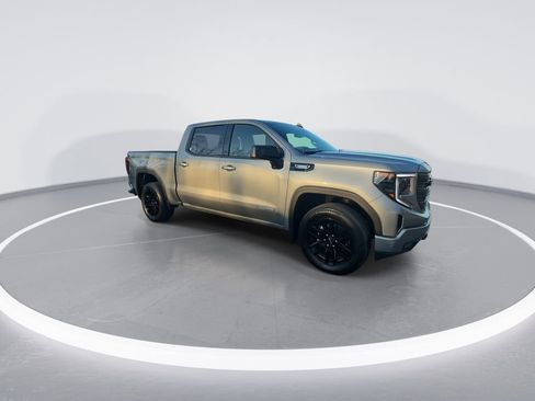 Used 2025 GMC Sierra 1500 Elevation image 2