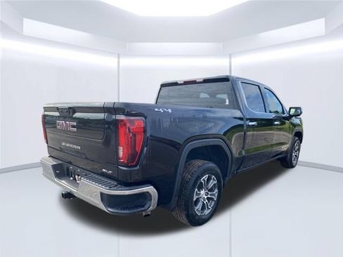 Used 2025 GMC Sierra 1500 SLT AWD/4WD image 6