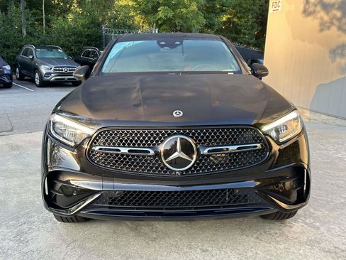 Certified 2025 Mercedes-Benz GLC 300 4MATIC image 3
