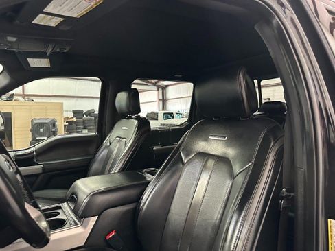 Used 2019 Ford F250 Platinum w/ FX4 Off-Road Package AWD/4WD image 37
