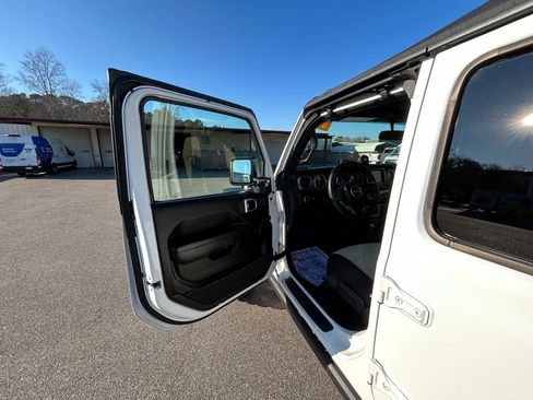 Used 2023 Jeep Wrangler Unlimited Sport w/ Xtreme 35 Tire Package image 27