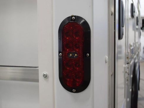 New 2025 Chevrolet Express 4500 w/ Power Convenience Package image 12