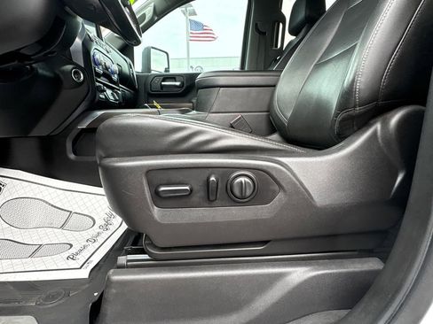 Used 2020 GMC Sierra 2500 SLT w/ SLT Premium Plus Package image 18