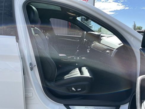 Used 2017 BMW 530i w/ Premium Package image 31