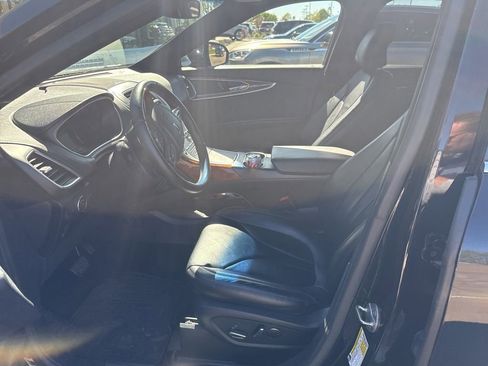 Used 2016 Lincoln MKX Reserve AWD/4WD image 6
