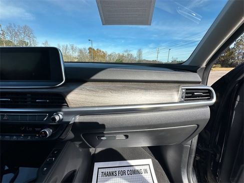 Used 2022 Kia Telluride EX image 16