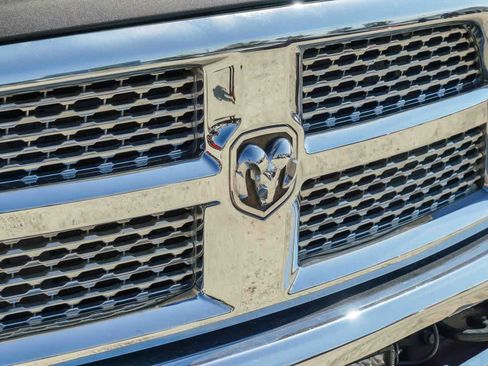 Used 2017 RAM 2500 Laramie AWD/4WD image 5