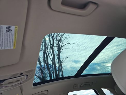 Used 2018 Audi Q5 2.0T Premium Plus w/ Premium Plus Package image 30