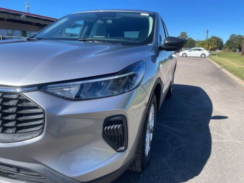 Used 2024 Ford Escape Active image 11