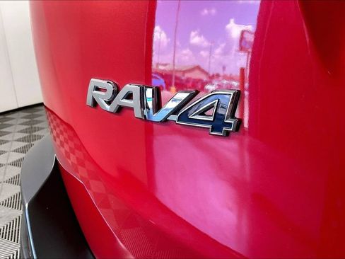 Used 2015 Toyota RAV4 XLE AWD/4WD image 38