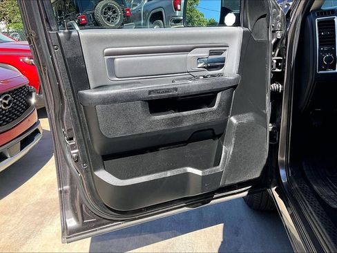 Used 2021 RAM 1500 Classic SLT AWD/4WD image 26