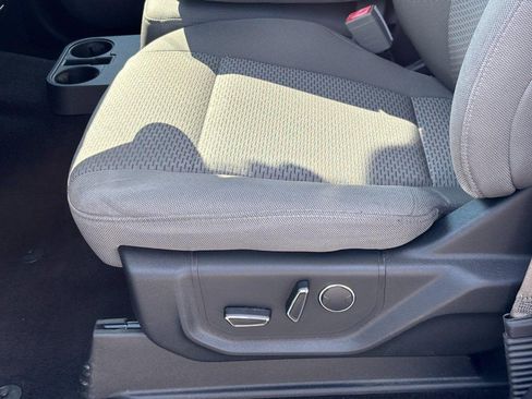 Used 2018 Ford F150 XLT w/ Equipment Group 302A Luxury AWD/4WD image 16