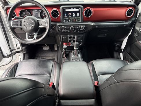 Used 2018 Jeep Wrangler Unlimited Rubicon image 26