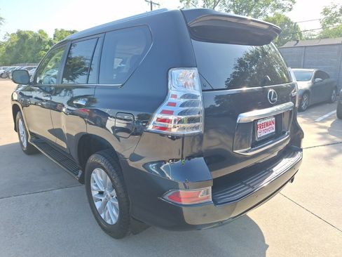 Used 2022 Lexus GX 460 Premium w/ Premium Package AWD/4WD image 4