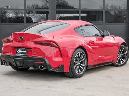 Used 2021 Toyota Supra w/ Safety & Technology Package image 7