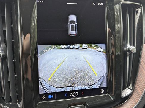 Used 2023 Volvo XC60 B5 Plus w/ Protection Package image 23