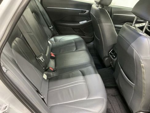 Used 2023 Hyundai Sonata SEL w/ Convenience Package image 16