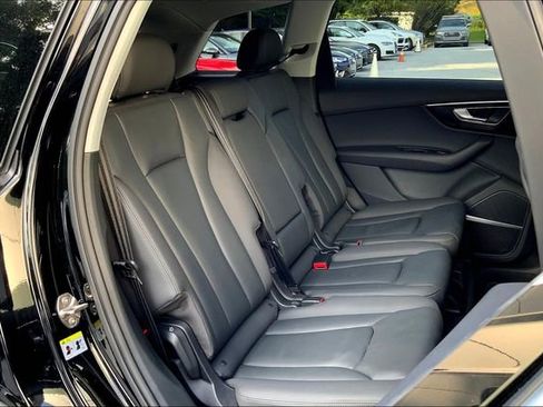Used 2021 Audi Q7 3.0T Premium Plus image 19
